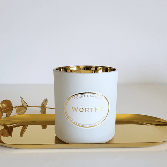 Worthy - White gold jars | Patchouli white Cedar Strawberry Eucalyptus and Peach